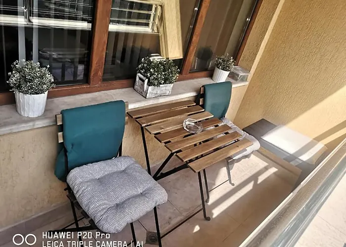 Apartment Sea Garden Idm